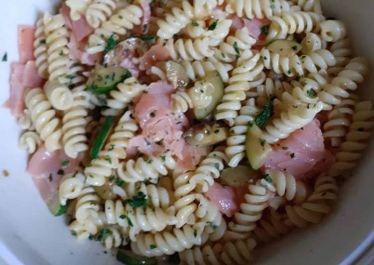 Fusilli con Salmone affumicato..😋😋😜😜