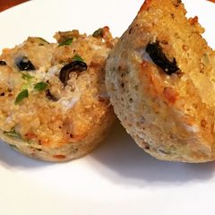 Iowa Girls Quinoa Pizza Bites - Gluten Free A picture of Iowa Girls Quinoa Pizza Bites - Gluten Free.