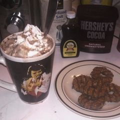 A picture of The Perfect Hot Cocoa ⛄☕.
