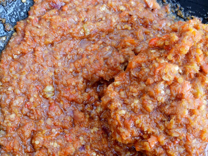 Bagaimana Menyiapkan Sambal Bawang Untuk Semua Makanan yang Sempurna