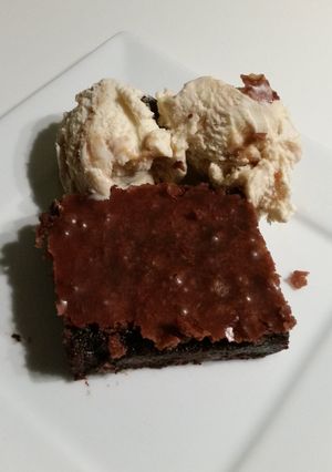 A picture of Tasty and Easy Brownie.