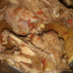 A picture of Chicken peppersoup.