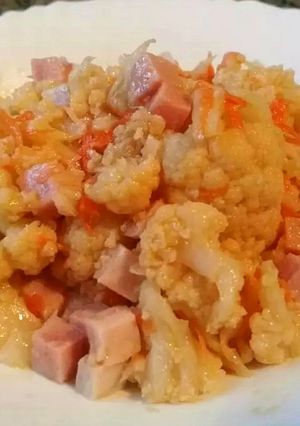 Una foto de Ensalada de coliflor