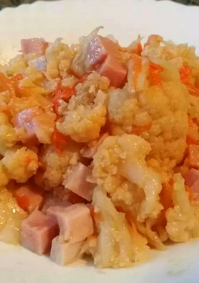 Una foto de Ensalada de coliflor