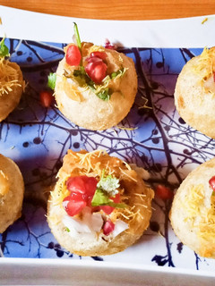 रगड़ा पूरी (ragda puri recipe in Hindi) रेसिपी मुख्य फोटो