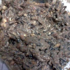 refried black beans A picture of refried black beans.