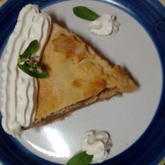 A picture of Amy's Rustic Yumulicious Apple Pie ..