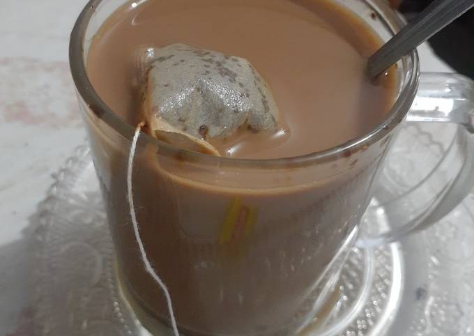 Resep Teh Kopi Susu Rosela oleh Prisca Arum Wibawani - Cookpad