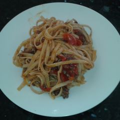 A picture of Bolognese Sauce.