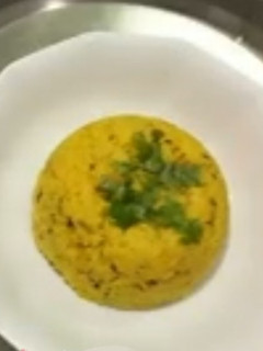 கேரட் பருப்பு சாதம்.குழந்தைகளுக்கான சிறந்த உணவு..(carrot paruppu sadam recipe in tamil) செய்முறை முக்கிய புகைப்படம்