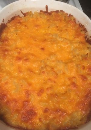 A picture of Basic Delicious Macaroni And Cheese *EASY*.