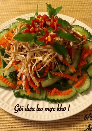 Hình của món Gỏi dưa leo mực khô !.
