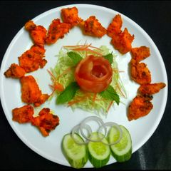 A picture of Achari chicken tikka.