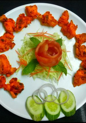 A picture of Achari chicken tikka.