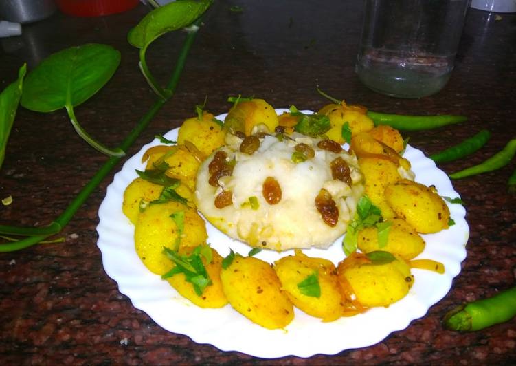 Peri Peri Suji Idli