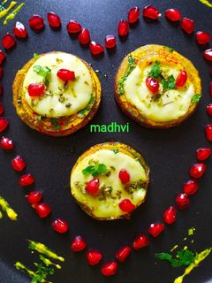 चीज़ी अनियन रिंग्स (Cheesy Onion Rings recipe in Hindi) रेसिपी मुख्य फोटो