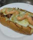 Sándwich🌭de carne🍖, queso🧀y verduras cremosas🥕🧅🥒😜!!!