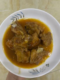 Hình của món Sườn sốt táo dứa.