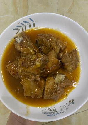 Hình của món Sườn sốt táo dứa.