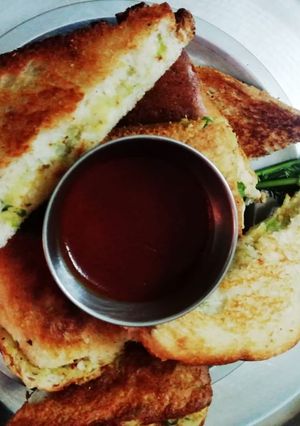 सैंडविच (sandwich recipe in Hindi) रेसिपी मुख्य फोटो