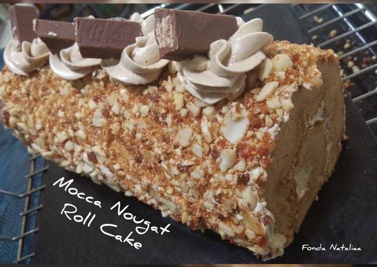 Mocca Nougat Roll Cake