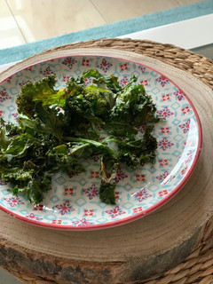Una foto de Chips de Kale