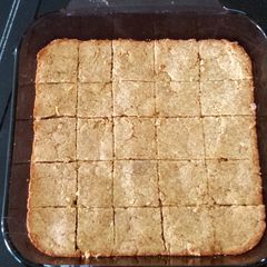 A picture of Peanut butter cookies for bait.