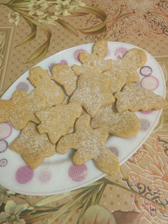 A picture of Gingerbreadman Cookies.