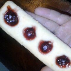 A picture of strawberry shortcake bars.