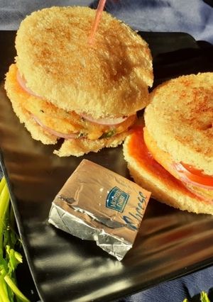 A picture of Bread Burger.