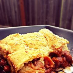 A picture of Chili dog pie.
