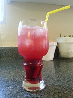 A picture of Cran-Cherry Seltzer.