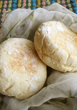 A picture of Scone-Style Biscuits in a Microwave and a Frying Pan.
