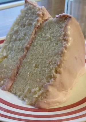 A picture of Simply Vanilla Cake.