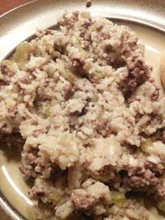 A picture of American chop suey.