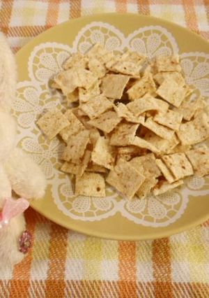 A picture of Okara Cookies in a Microwave with Dashida Flavor.