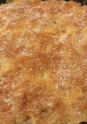 A picture of Elisa's Cake Cobbler.