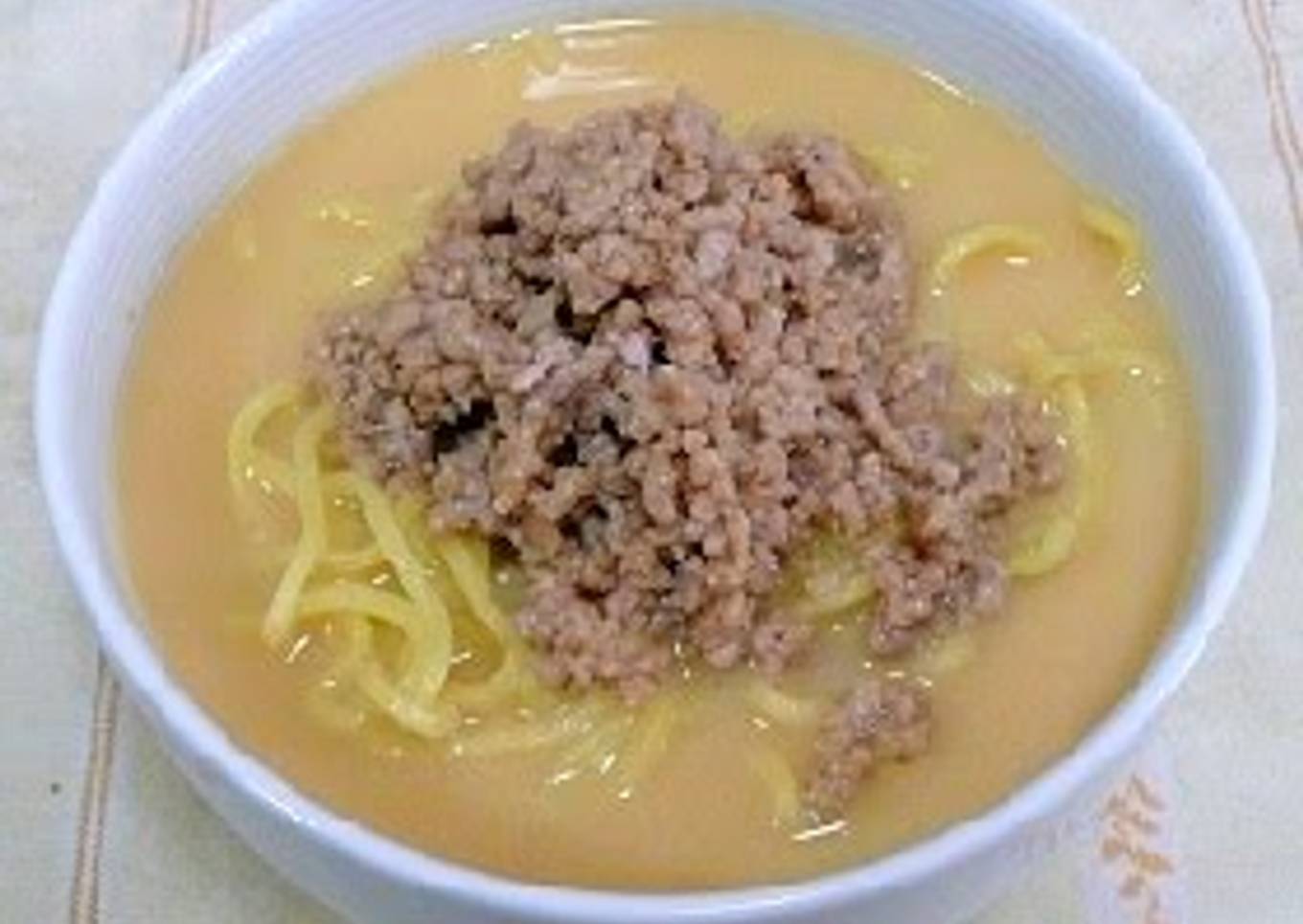 Simple Way to Prepare Perfect Dan Dan Noodle Soup Made Easily with Hot
Water & a Microwave