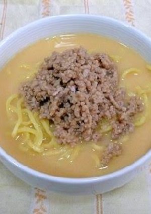 A picture of Dan Dan Noodle Soup Made Easily with Hot Water & a Microwave.