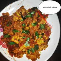 A picture of Aatu Moolai Masala or Goat Brain Masala.
