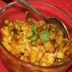 A picture of Cauliflower stir fry.