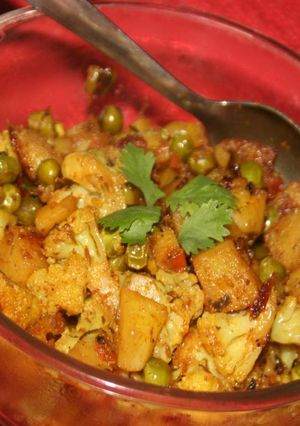A picture of Cauliflower stir fry.