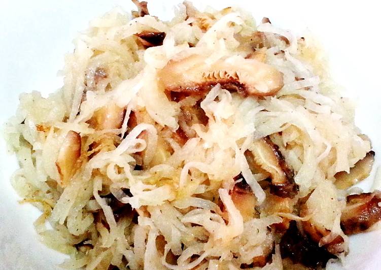 Steps to Prepare Super Quick Homemade Jicama with chinese mushroom