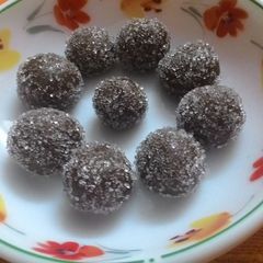 A picture of Caramel chooo ( chewy caramel fudge balls).