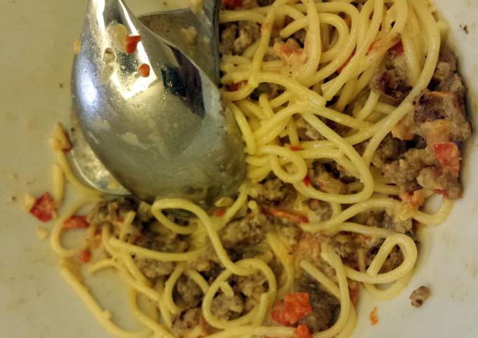 Pasta with Sausage, Tomatoes and Cream