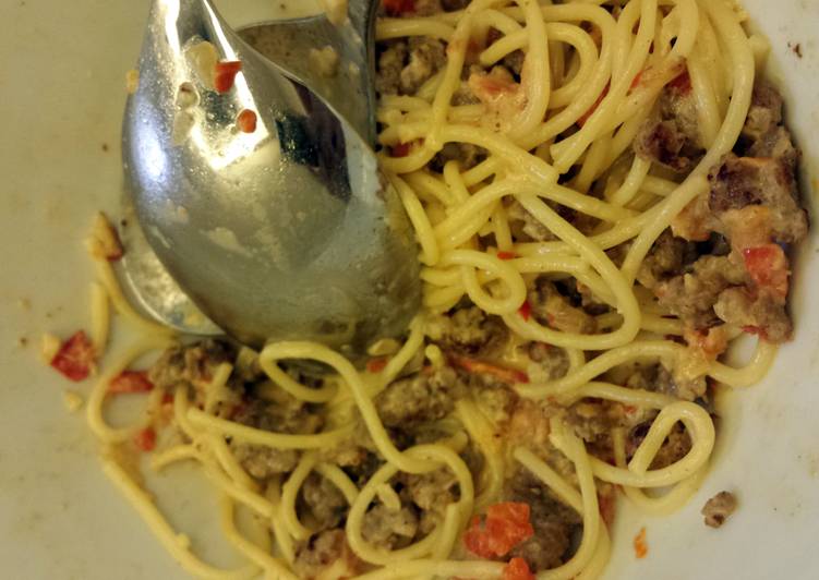 Recipe of Speedy Pasta with Sausage, Tomatoes and Cream