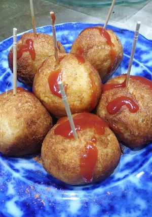 A picture of Potato cheese balls #fastfood.