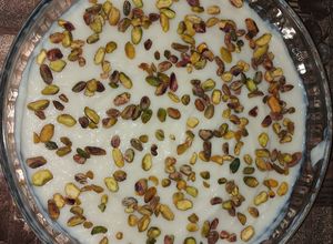 صورة لوصفة ليالي لبنان بالقشطة والفستق الحلبي 😋😋