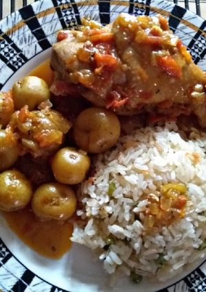 Una foto de Pollo a la criolla