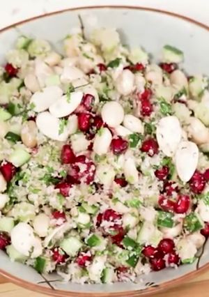 A picture of Almond peanut salad.